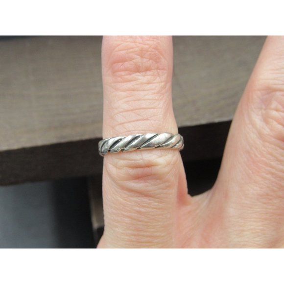 Size 4 Sterling Silver Braid Pattern Toe Band Ring Vintage Statement Engagement - Picture 3 of 8